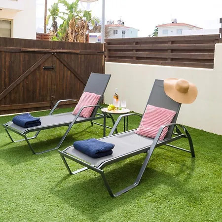 Villa Oasis Pernera