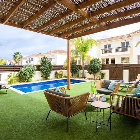 Villa Oasis Villa *