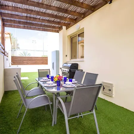 Villa Villa Oasis Pernera