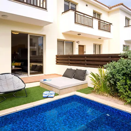 Villa Oasis Pernera
